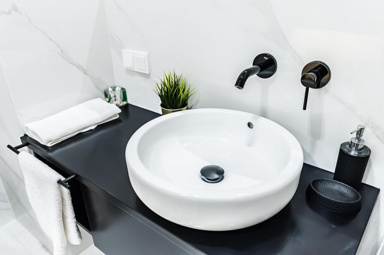 Vipwarsawapartments Diamond Mennica Residence Экстерьер фото
