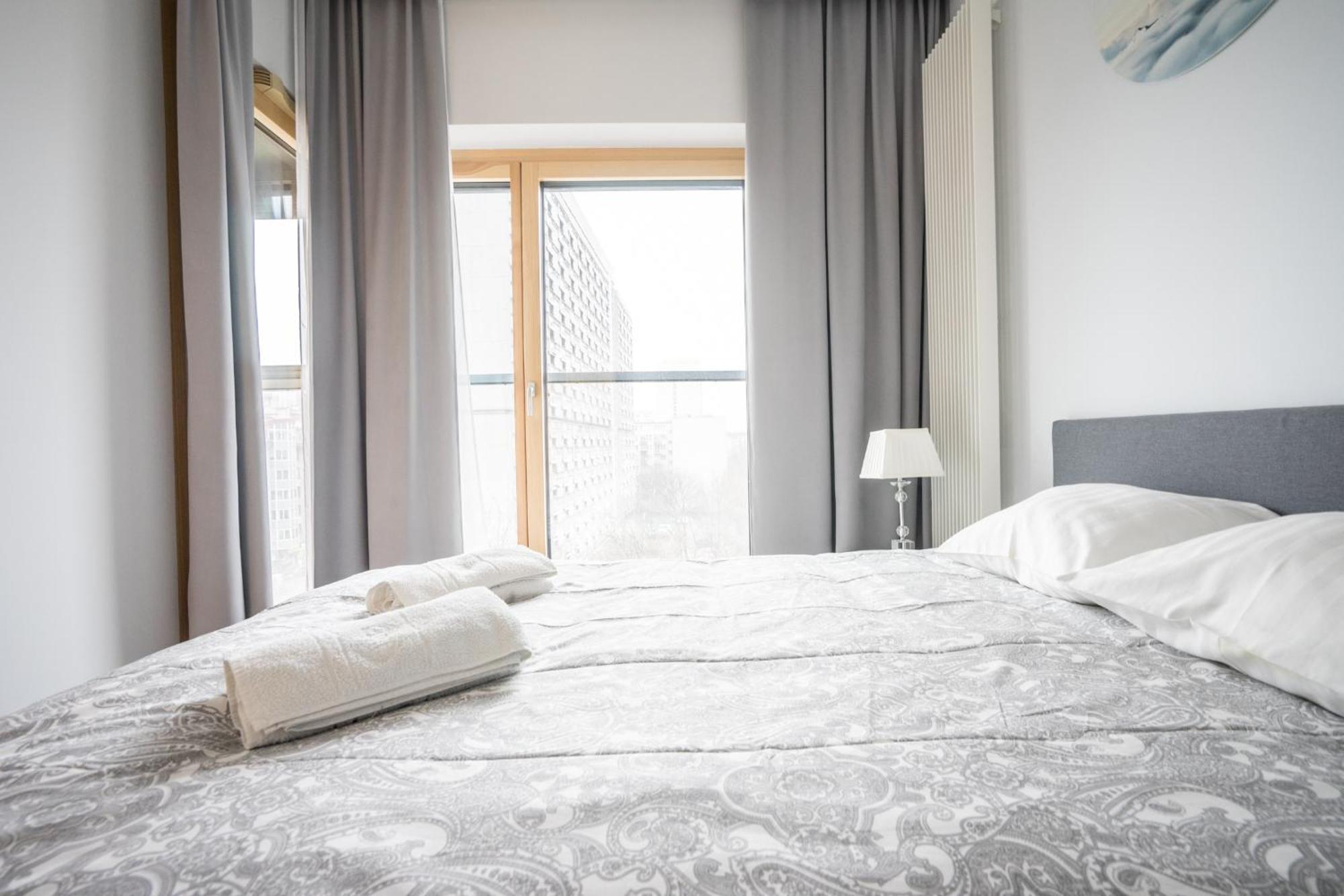 Vipwarsawapartments Diamond Mennica Residence Экстерьер фото