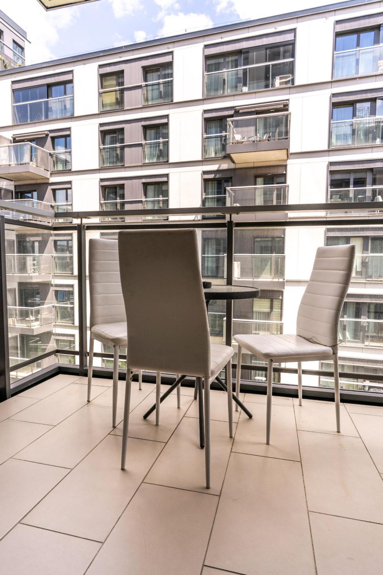 Vipwarsawapartments Diamond Mennica Residence Экстерьер фото